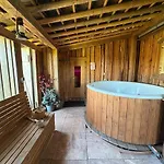 Σπίτι διακοπών Finse Kota Met Prive Sauna En Hottub Spanbroek